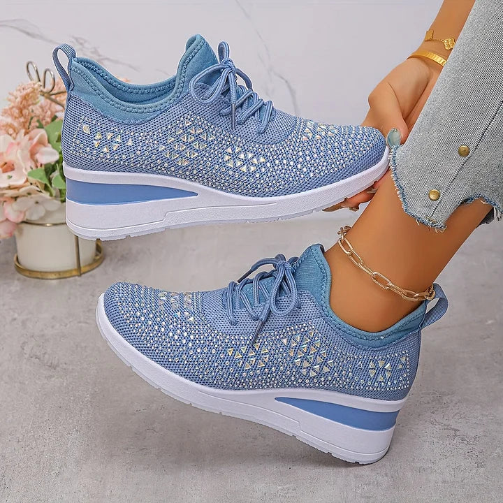 Bonnie orthopaedic trainer in blue