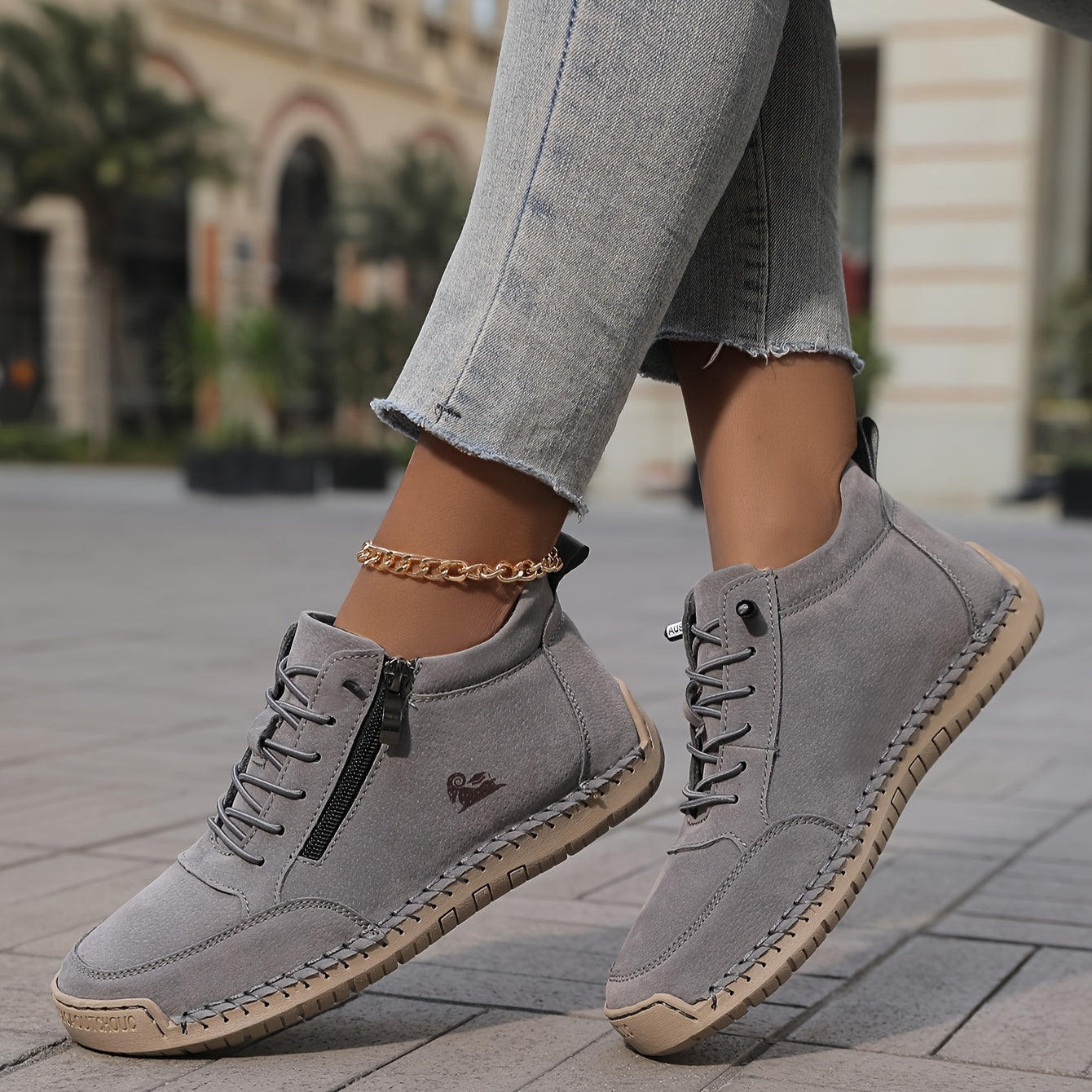 Mila | Orthopaedic Trainers
