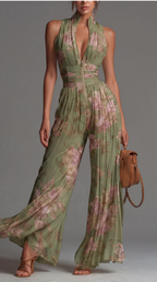 ESSENTIAL – Pleated Floral Chiffon Jumpsuit