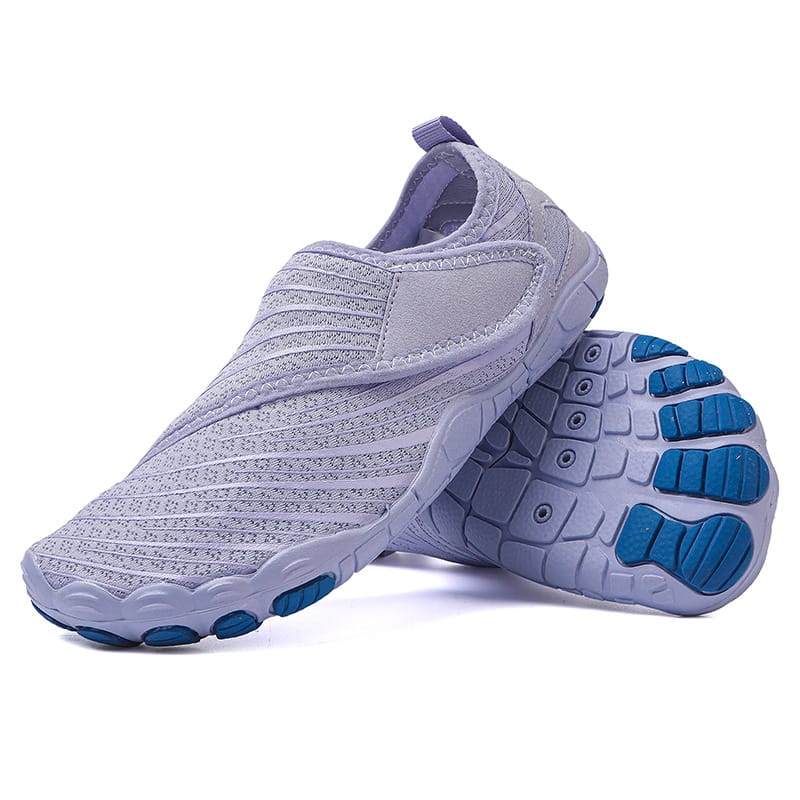 Mira trainers heel detail