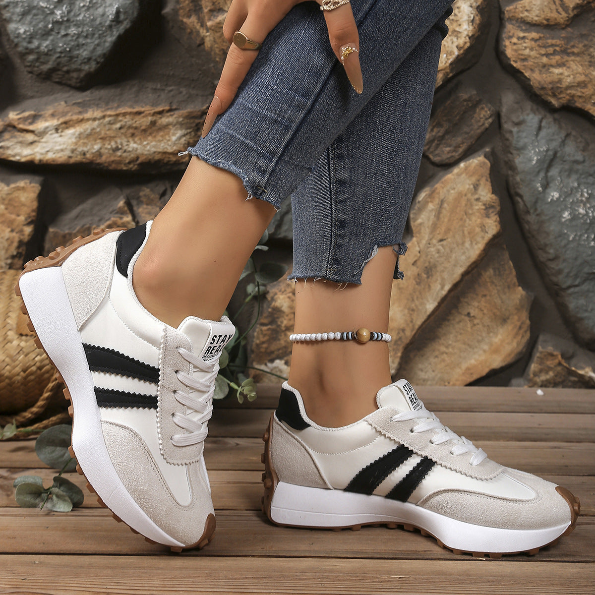 Ella Orthopaedic Trainers