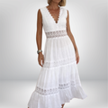Aurélie | Elegant Lace Dress with V-Neck