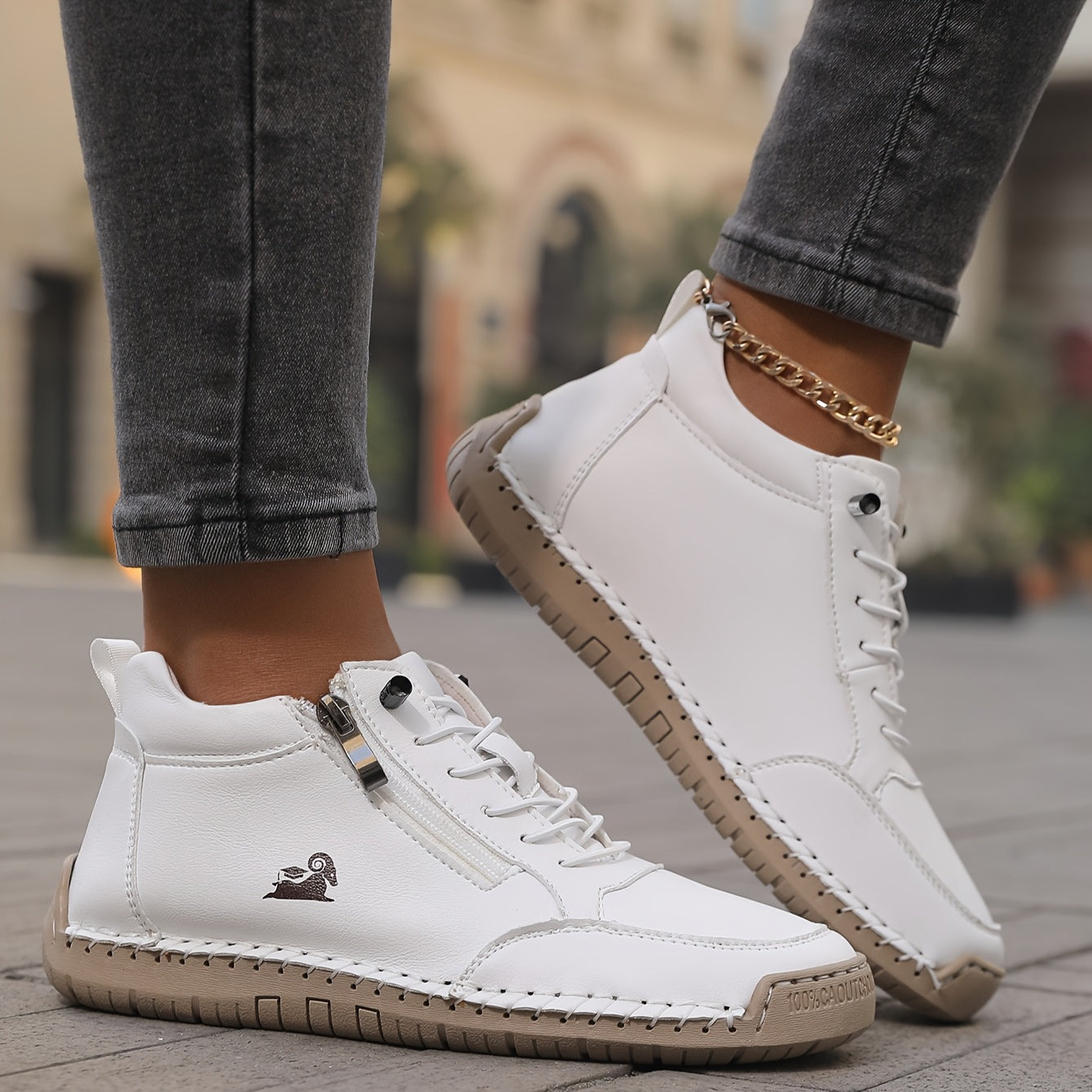 Mila | Orthopaedic Trainers